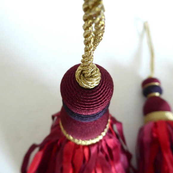 NEW 6.5” DECORATIVE ACCENT RED PURPLE BURGUNDY RIBBON TASSEL SET OF 3 - Picture 6 of 8